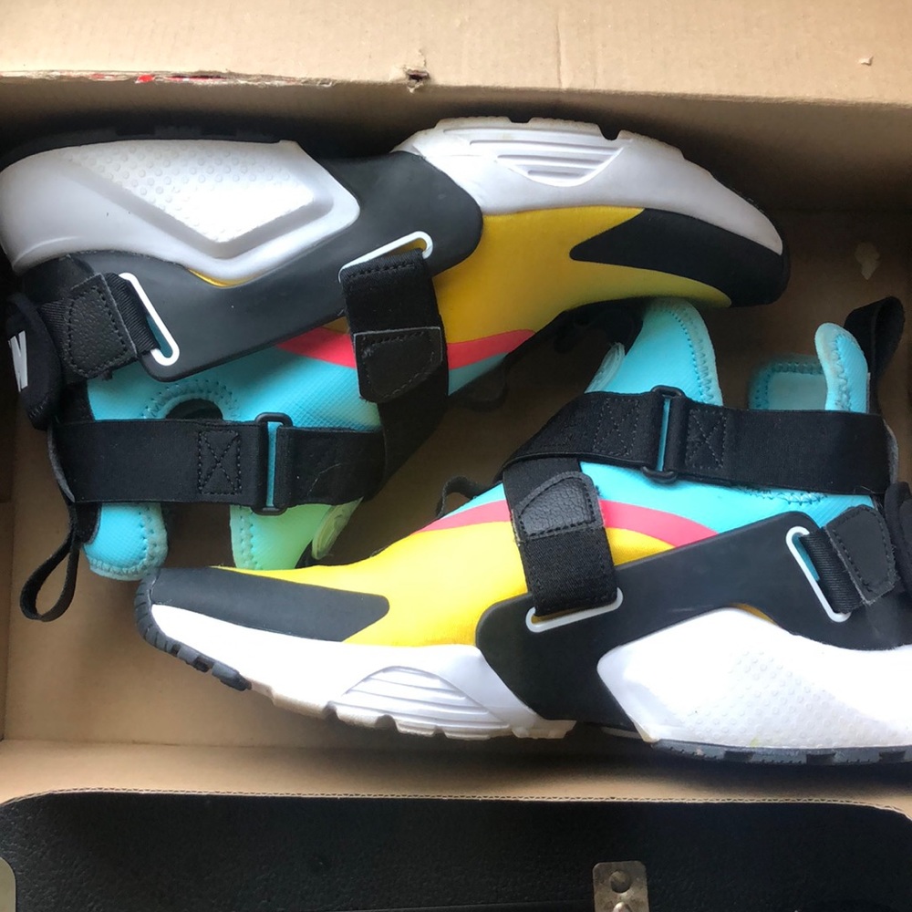 COPY - Nike Huarache City